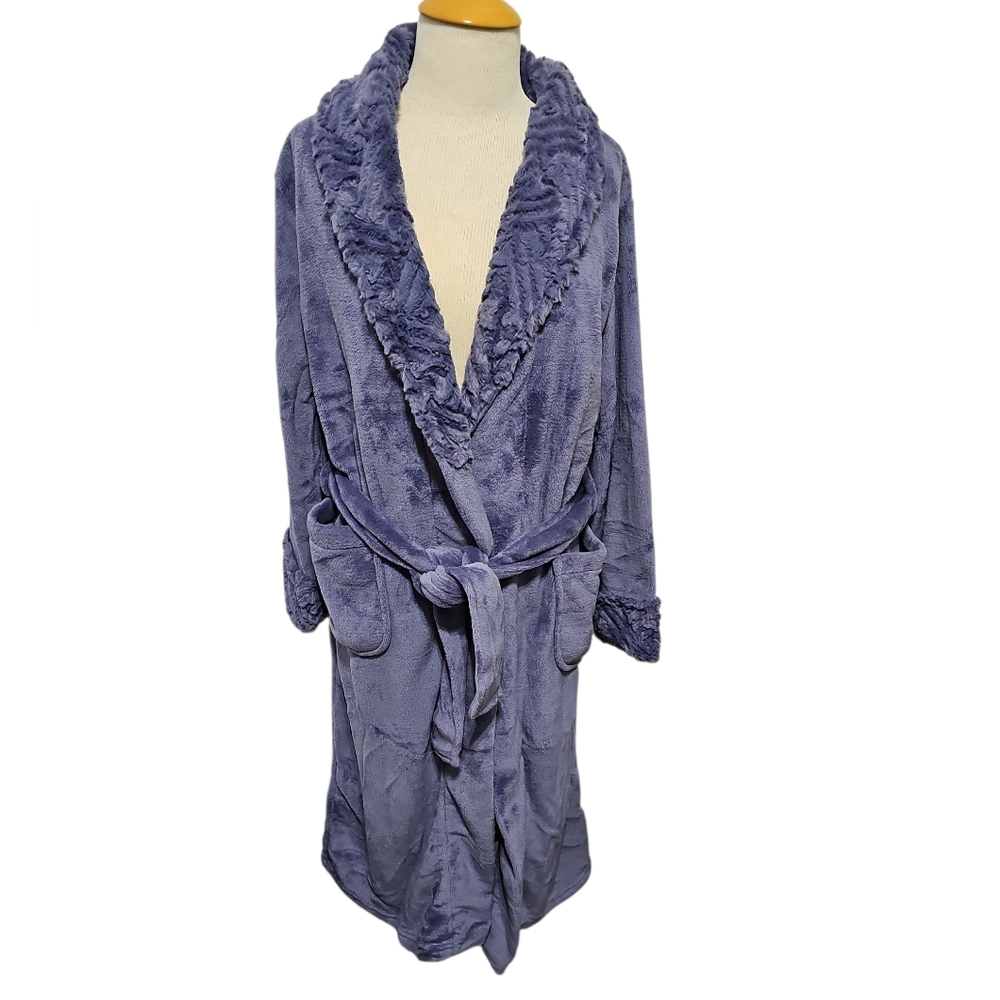 Small Carole Hochman Long Belted Robe